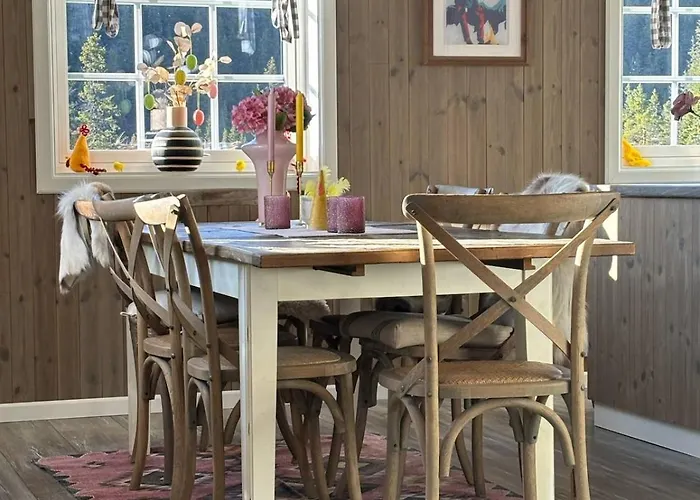 Family-friendly At Høgevarde! * Flå